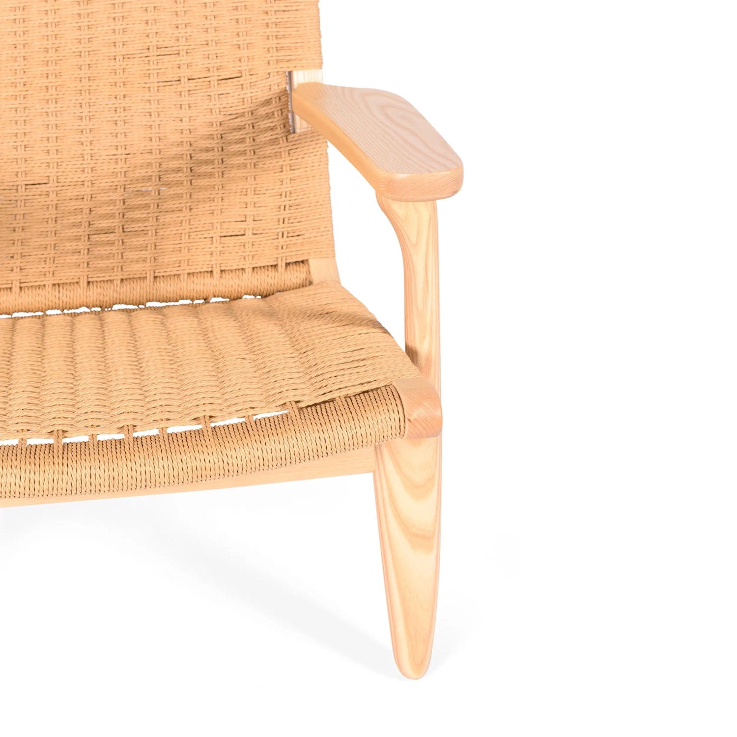 Fåtölj Catani CH25 | Skandinavisk design i ask och naturrep