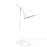 Jhon bordslampa - Arne Jacobsen-inspirerad design i stål