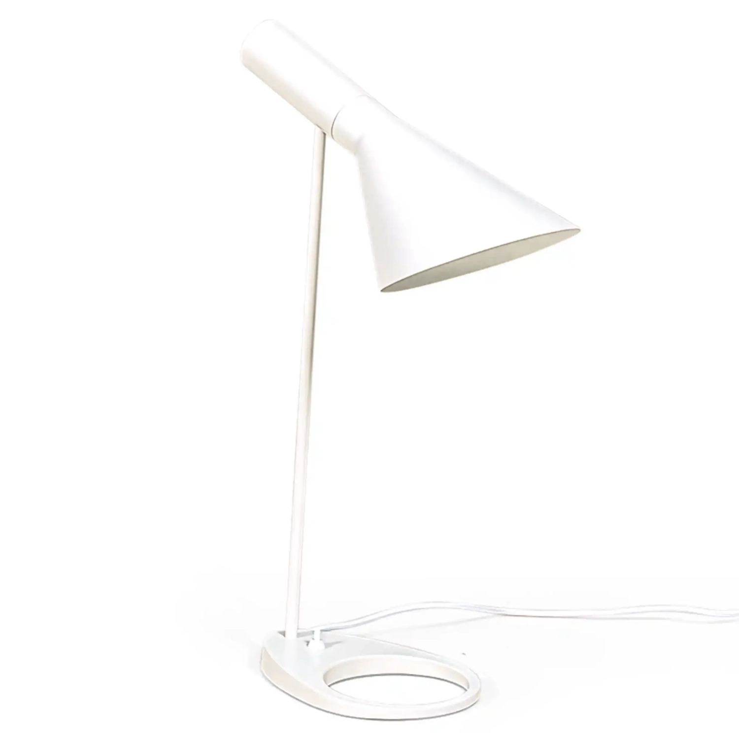 Stolní lampa Jhon | Design inspirovaný Arne Jacobsenem z oceli