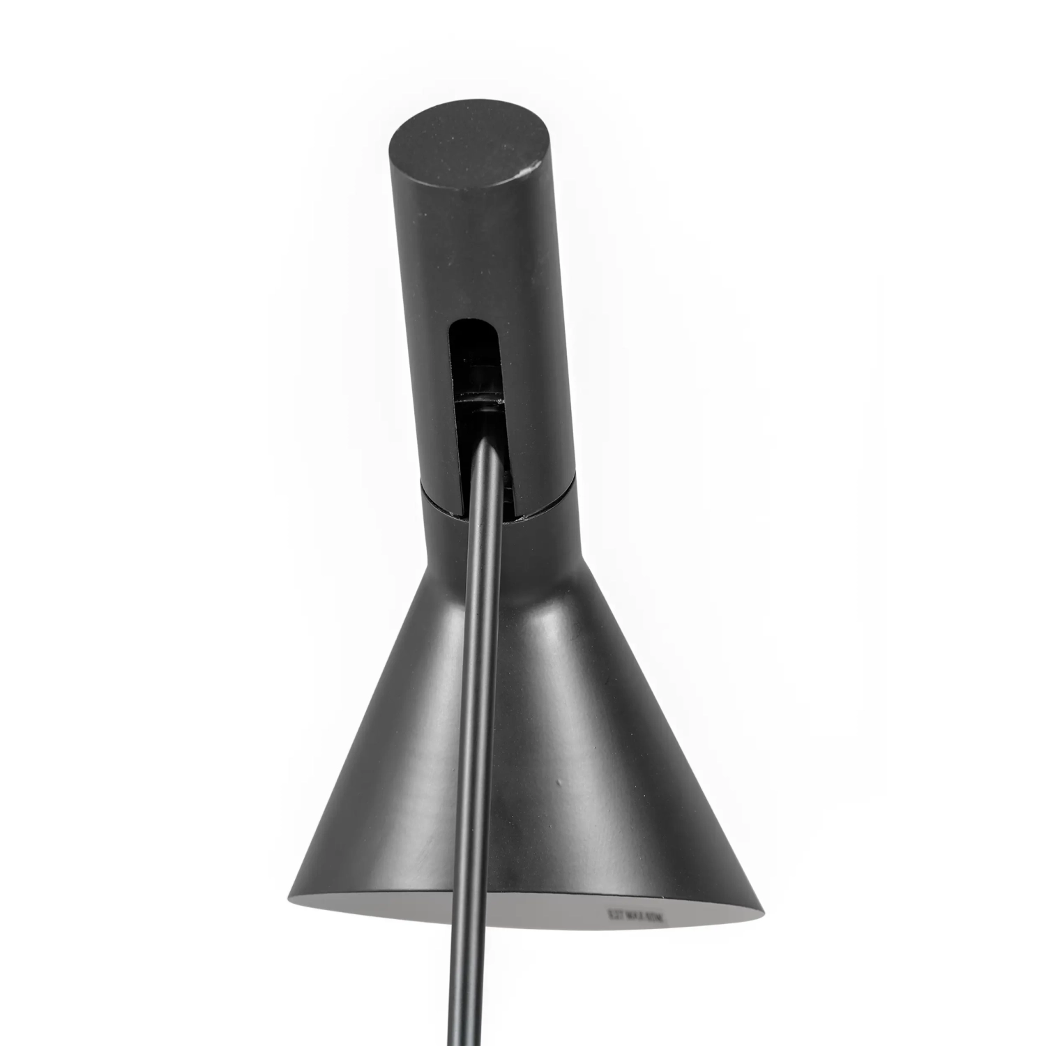 Jhon Stehleuchte | Arne Jacobsen inspiriertes Design aus Stahl
