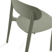 Stapelbar designstol i polypropylen - Sun
