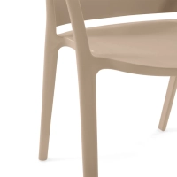 Design-tuoli sisä- ja ulkokäyttöön - Alpstone