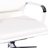Task Kontorsstol i italienskt läder med hög rygg och elegant design