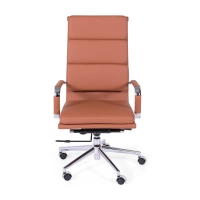 Sedia da ufficio in pelle italiana Task con schienale alto e design elegante