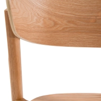 Jídelní židle Notorius z přírodního jasanu | Elegantní design skandinávie
