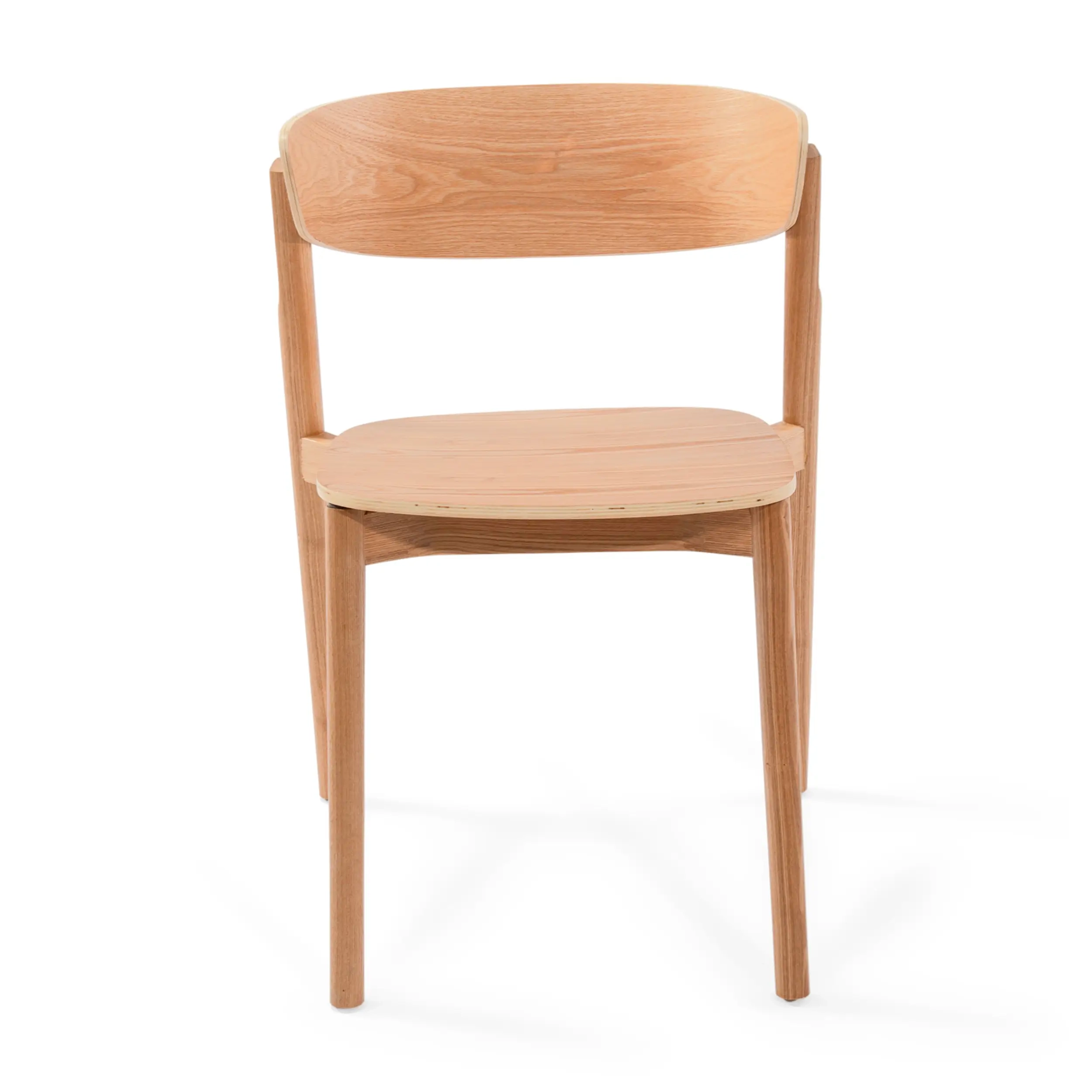 Jídelní židle Notorius z přírodního jasanu | Elegantní design skandinávie