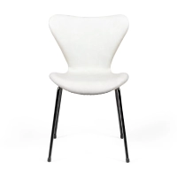 Seven Vintage matstol i konstläder | Modern industriell design