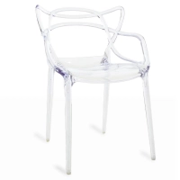 Cadeira Inspiration Transparent Masters do aclamado designer Phillipe Starck