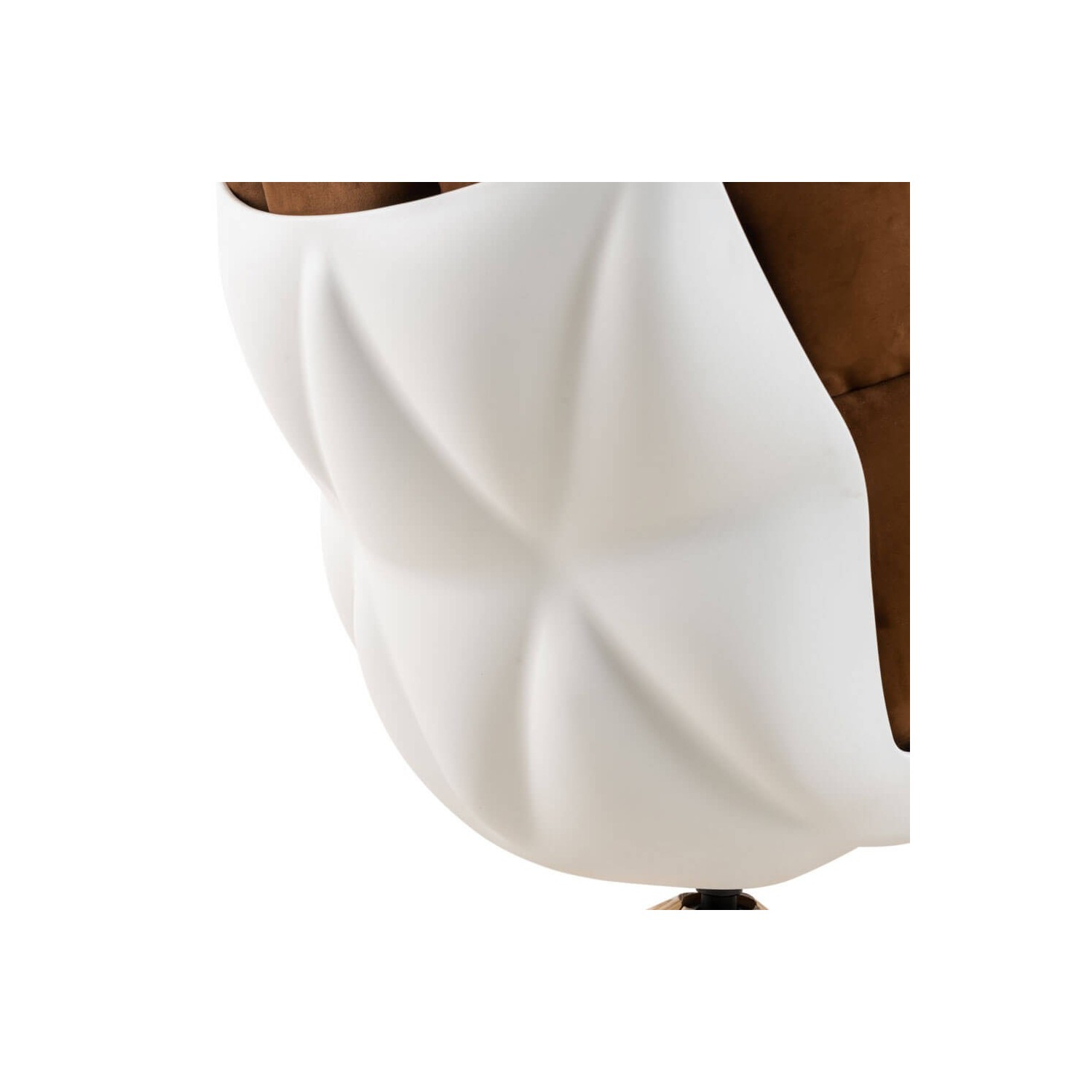 Réplique du fauteuil design Husk de la designer Patricia Urquiola