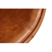 Replica Egg Chair em couro vintage envelhecido