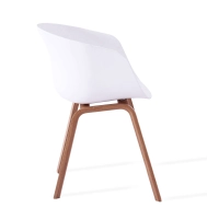 Daxer Nordic Chair in beukenhout met Scandinavische stijl