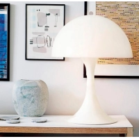 Replika designové lampy Phantella od Verner Panton